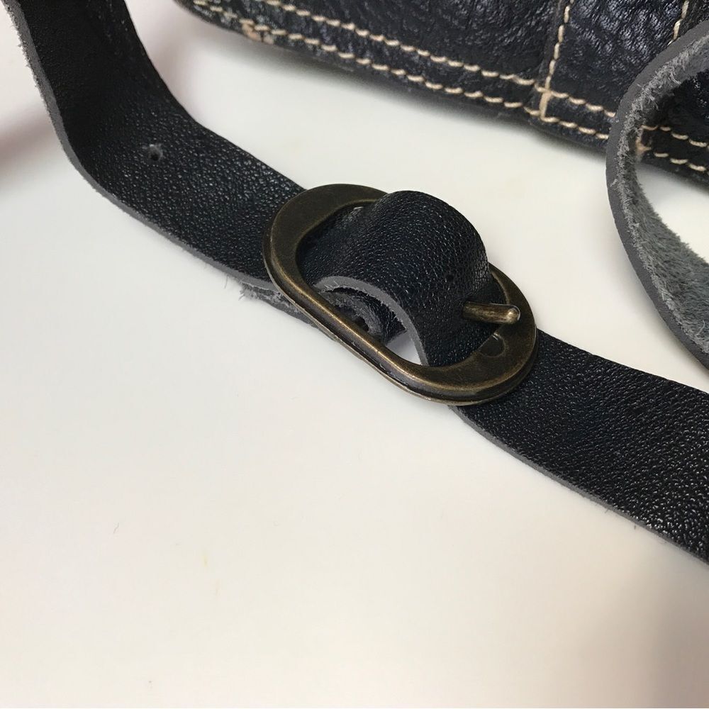 Patricia Nash Leather Dark Blue Leather Crossbody Bag - Picture 4 of 11